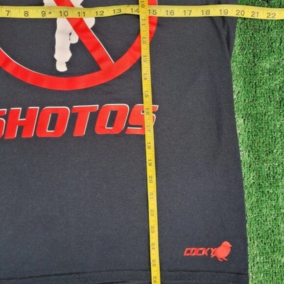 Street Fighter T-Shirt No Shotos Ryu Ken Akuma Adult Size Medium Cocky - Picture 7 of 7